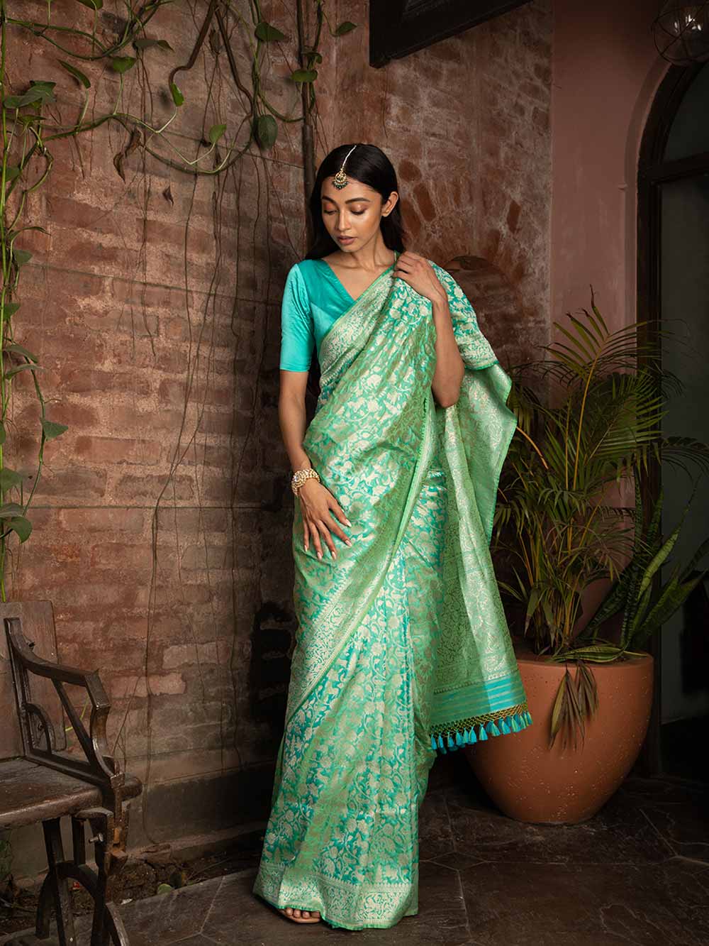 Sea Green Shikargah Katan Silk Handloom Banarasi Saree - Sacred Weaves