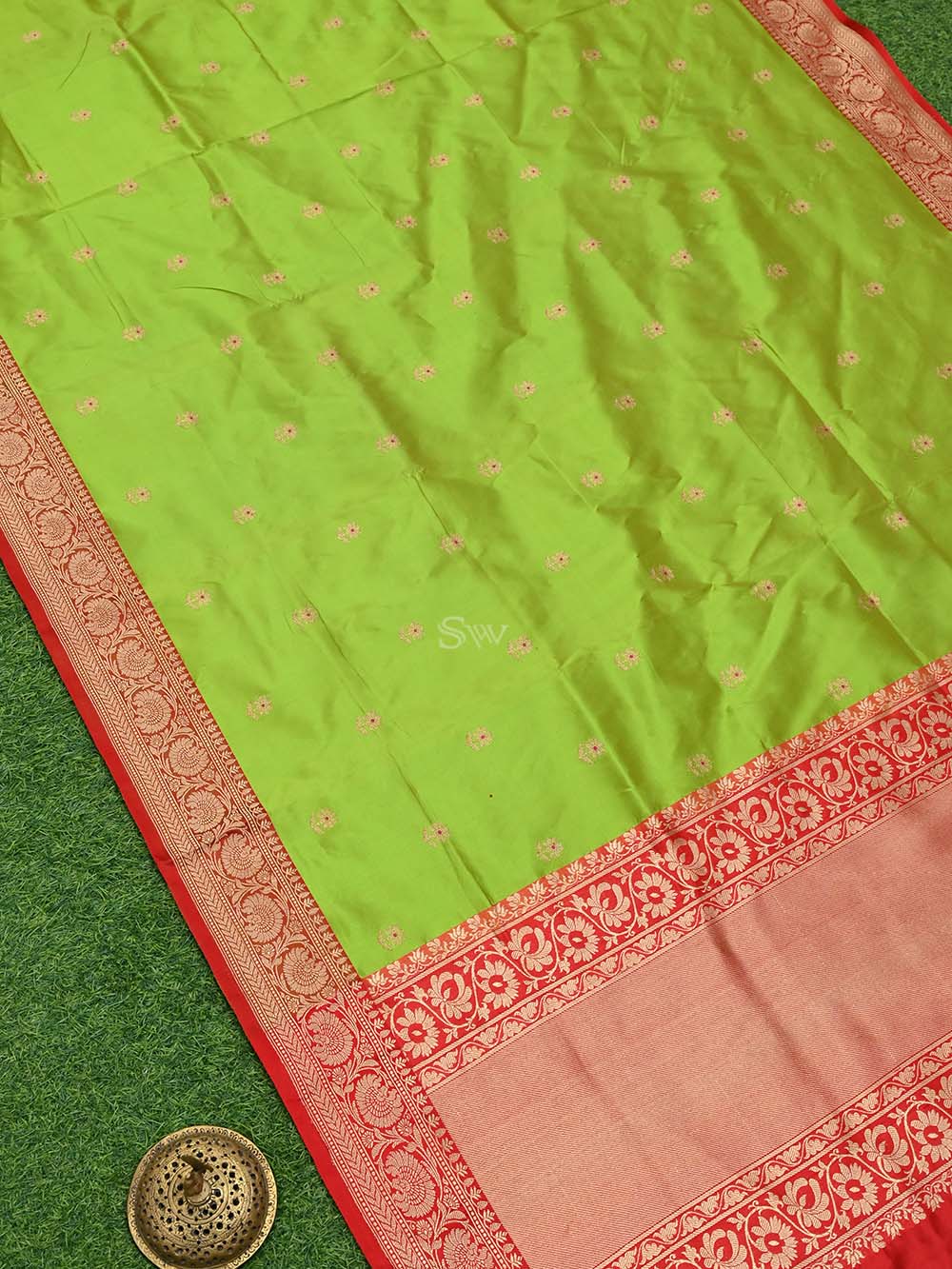 Green Booti Meenakari Katan Silk Handloom Banarasi Saree - Sacred Weaves