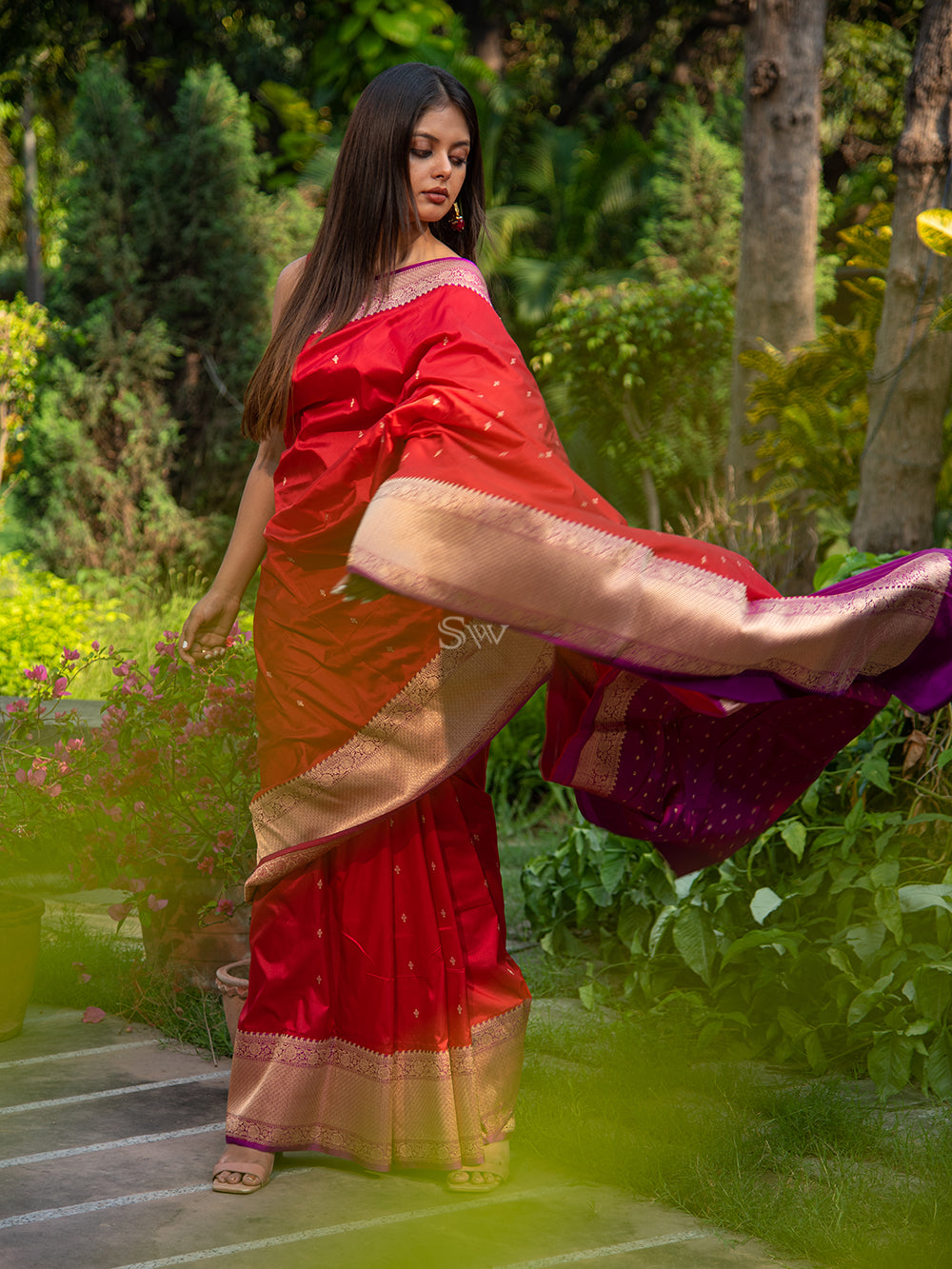 Red Meenakari Booti Katan Silk Handloom Banarasi Saree - Sacred Weaves