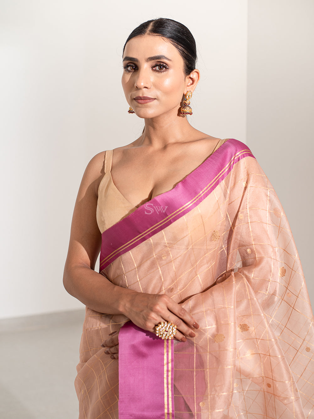 Pastel Peach Check Organza Handloom Banarasi Saree - Sacred Weaves
