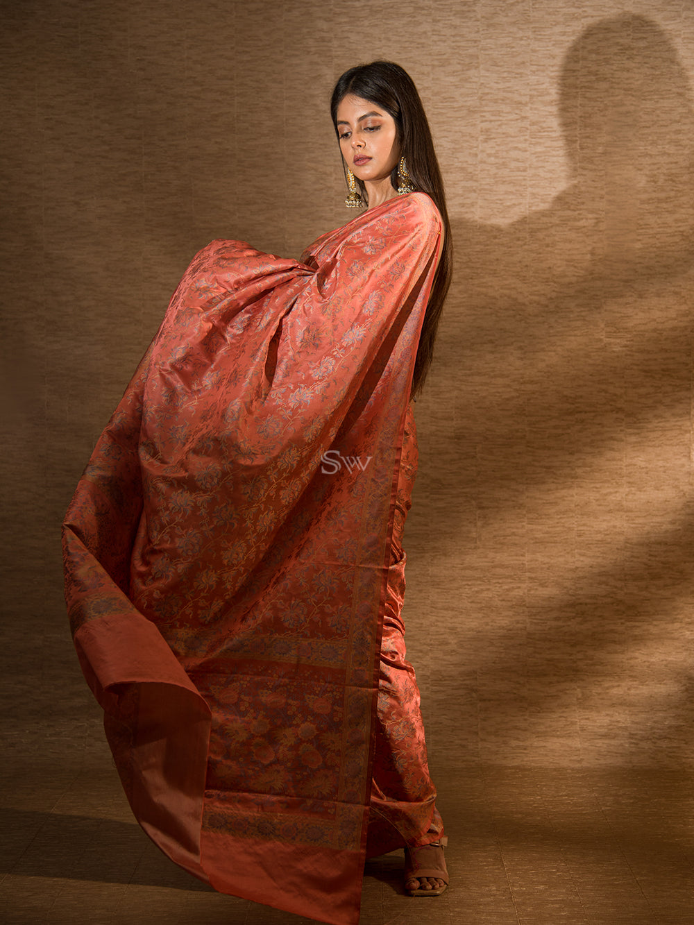 Coral Pink Tanchoi Silk Handloom Banarasi Saree - Sacred Weaves