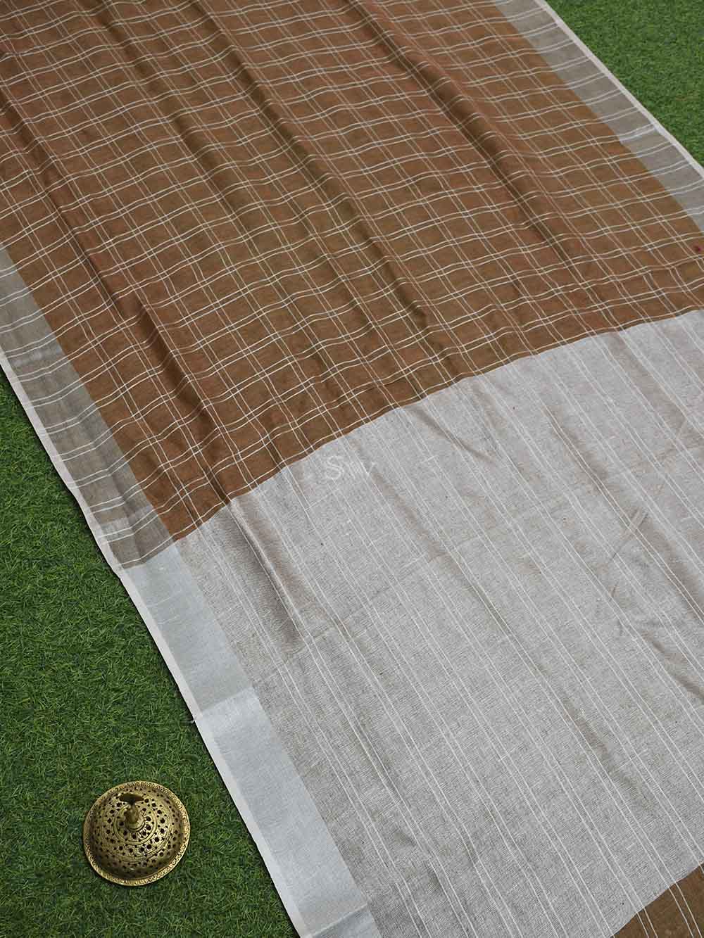 Brown Linen Check Handloom Banarasi Saree - Sacred Weaves
