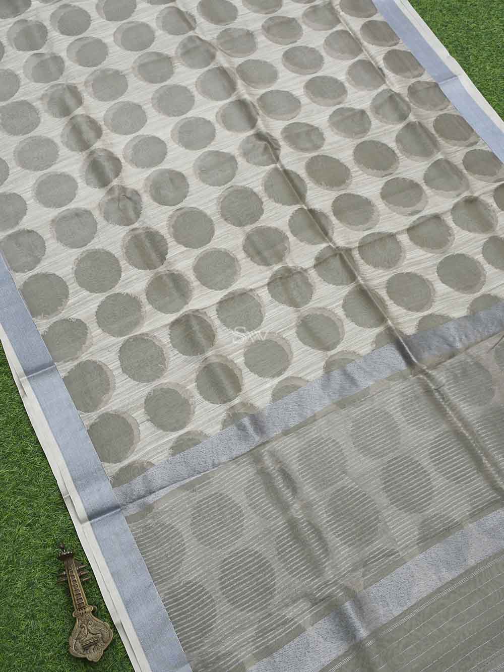 Dusty Grey Jaal Linen Handloom Banarasi Saree - Sacred Weaves