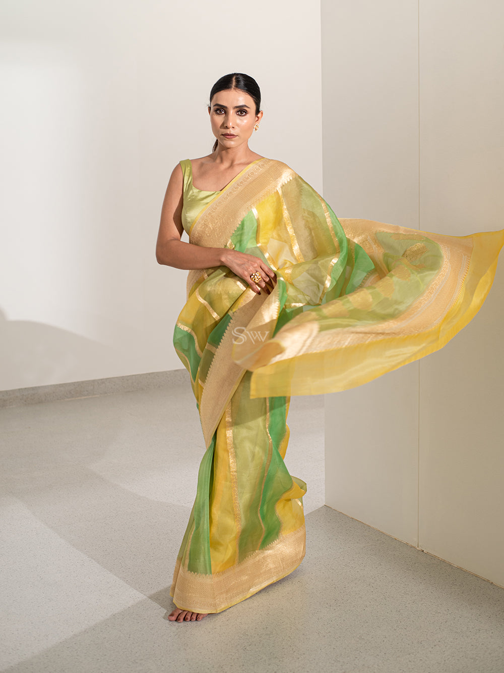 Green Yellow Rangkat Organza Handloom Banarasi Saree - Sacred Weaves