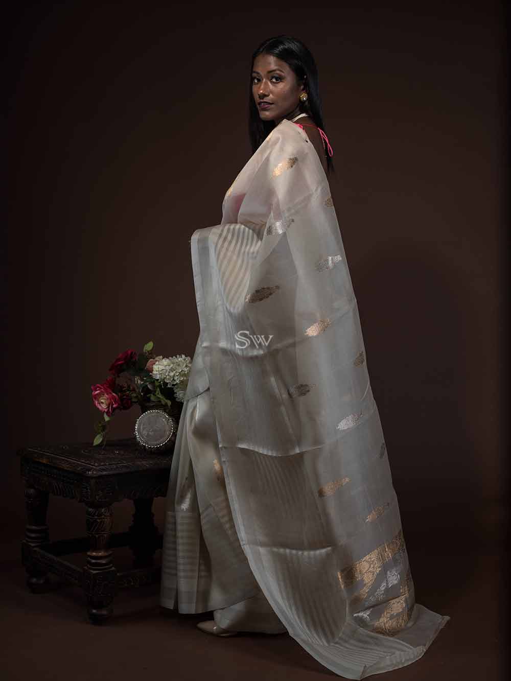 Off White Boota Organza Handloom Banarasi Saree - Sacred Weaves