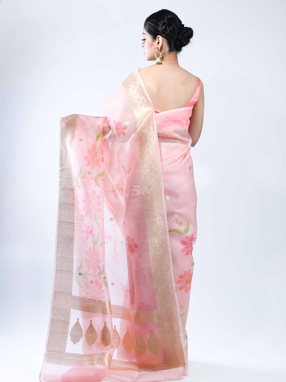 Pink Booti Organza Handloom Banarasi Saree - Sacred Weaves