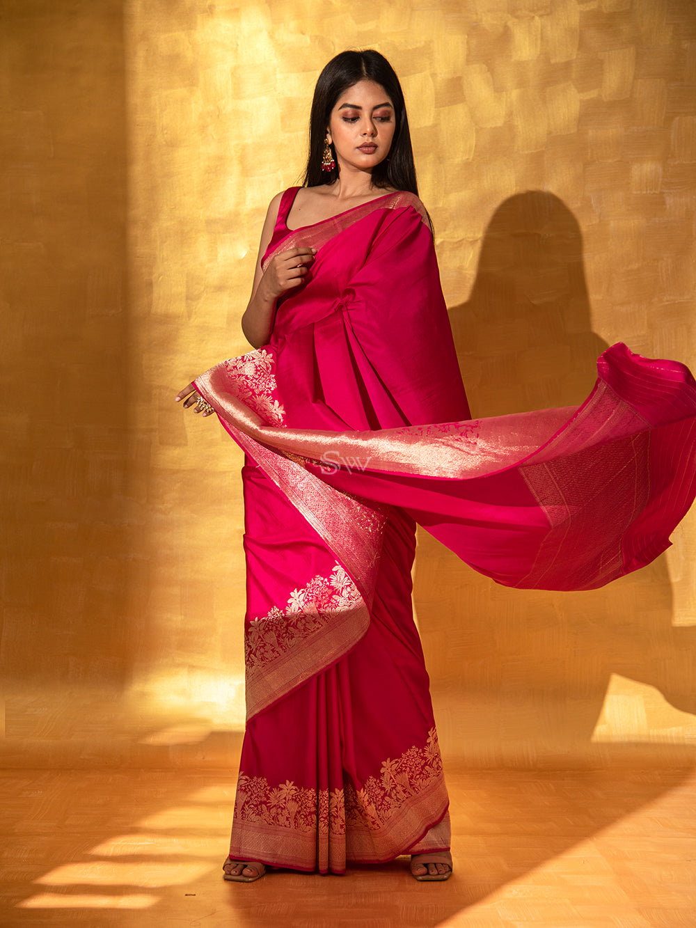 Magenta Plain Satin Silk Handloom Banarasi Saree - Sacred Weaves