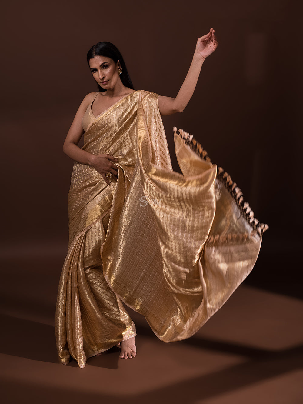 Peach Tissue Brocade Handloom Banarasi Saree - Sacred Weaves