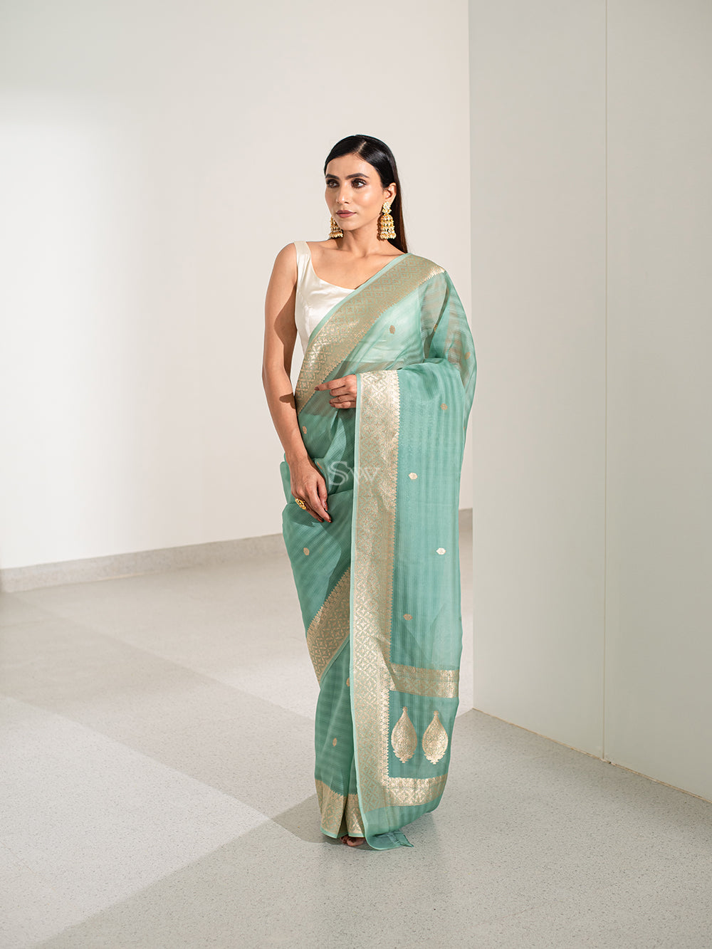 Sea Green Booti Organza Handloom Banarasi Saree - Sacred Weaves