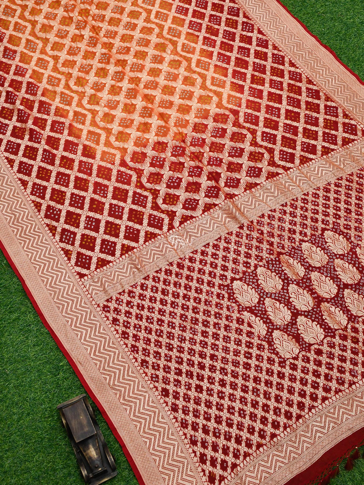 Maroon Orange Bandhani Khaddi Georgette Handloom Banarasi Saree - Sacred Weaves