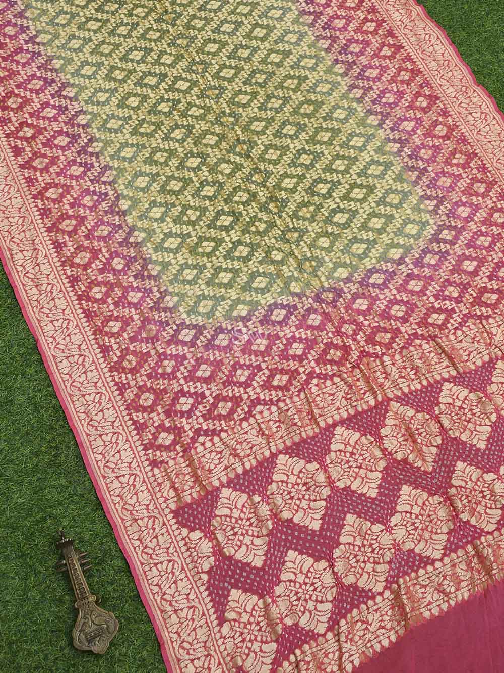 Pink Green Bandhani Khaddi Georgette Handloom Banarasi Saree - Sacred Weaves