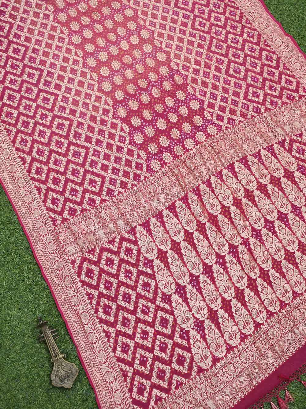 Pink Bandhani Khaddi Georgette Handloom Banarasi Saree - Sacred Weaves