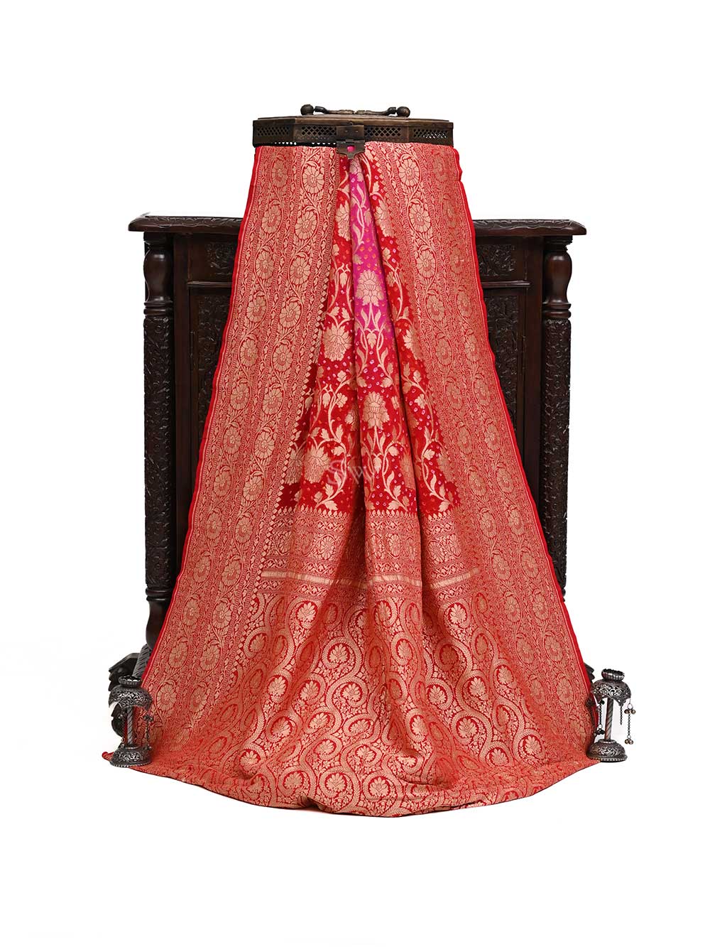 Red Pink Bandhani Khaddi Georgette Handloom Banarasi Saree - Sacred Weaves
