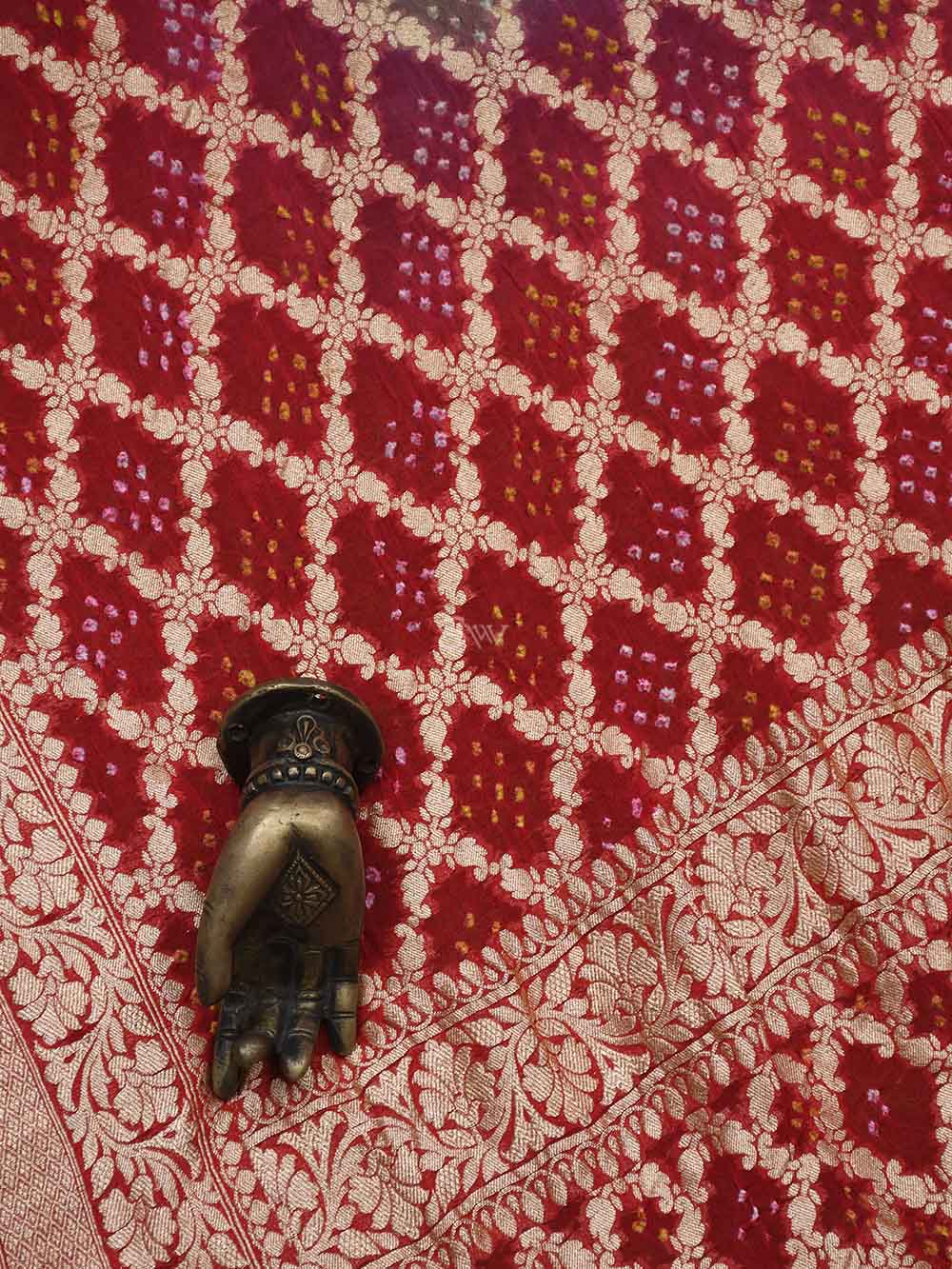 Red Brown Bandhani Khaddi Georgette Handloom Banarasi Saree - Sacred Weaves