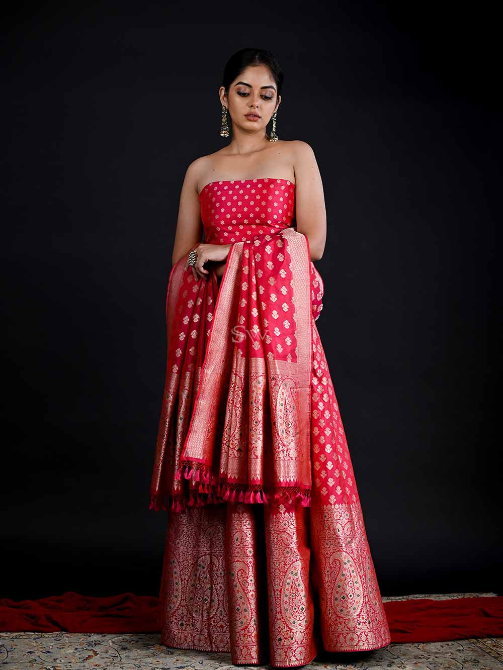 Pink Red Meenakari Handloom Banarasi Lehenga - Sacred Weaves