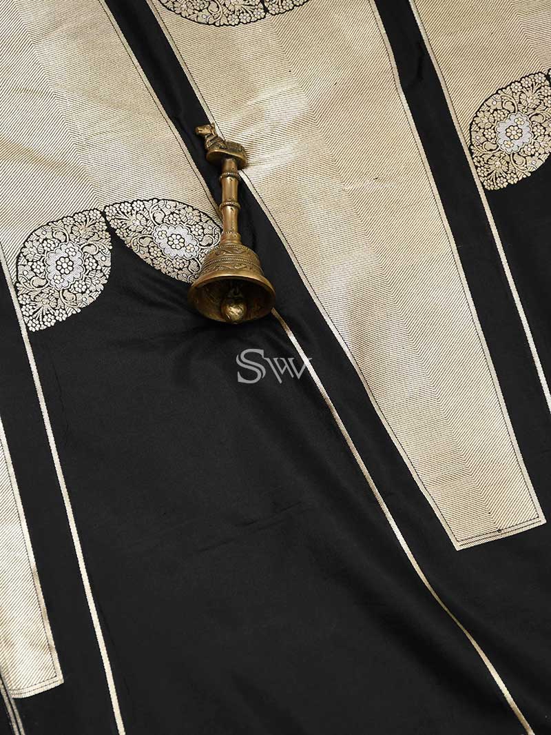 Black Handloom Banarasi Lehenga - Sacred Weaves