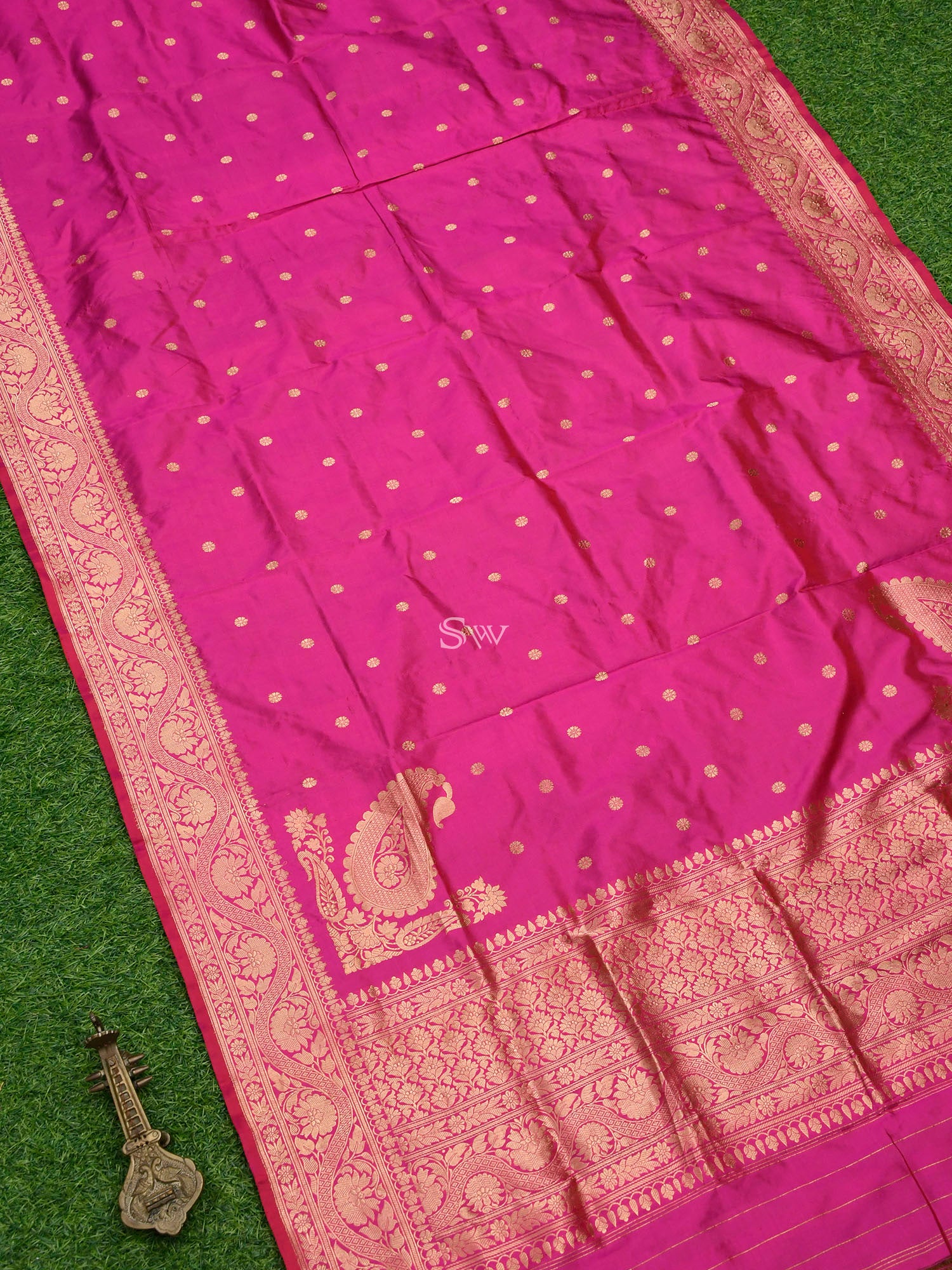Dark Pink Booti Katan Silk Handloom Banarasi Dupatta - Sacred Weaves
