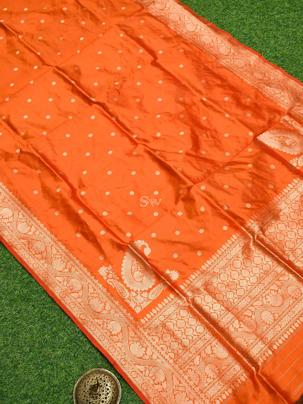 Orange Booti Katan Silk Handloom Banarasi Dupatta - Sacred Weaves