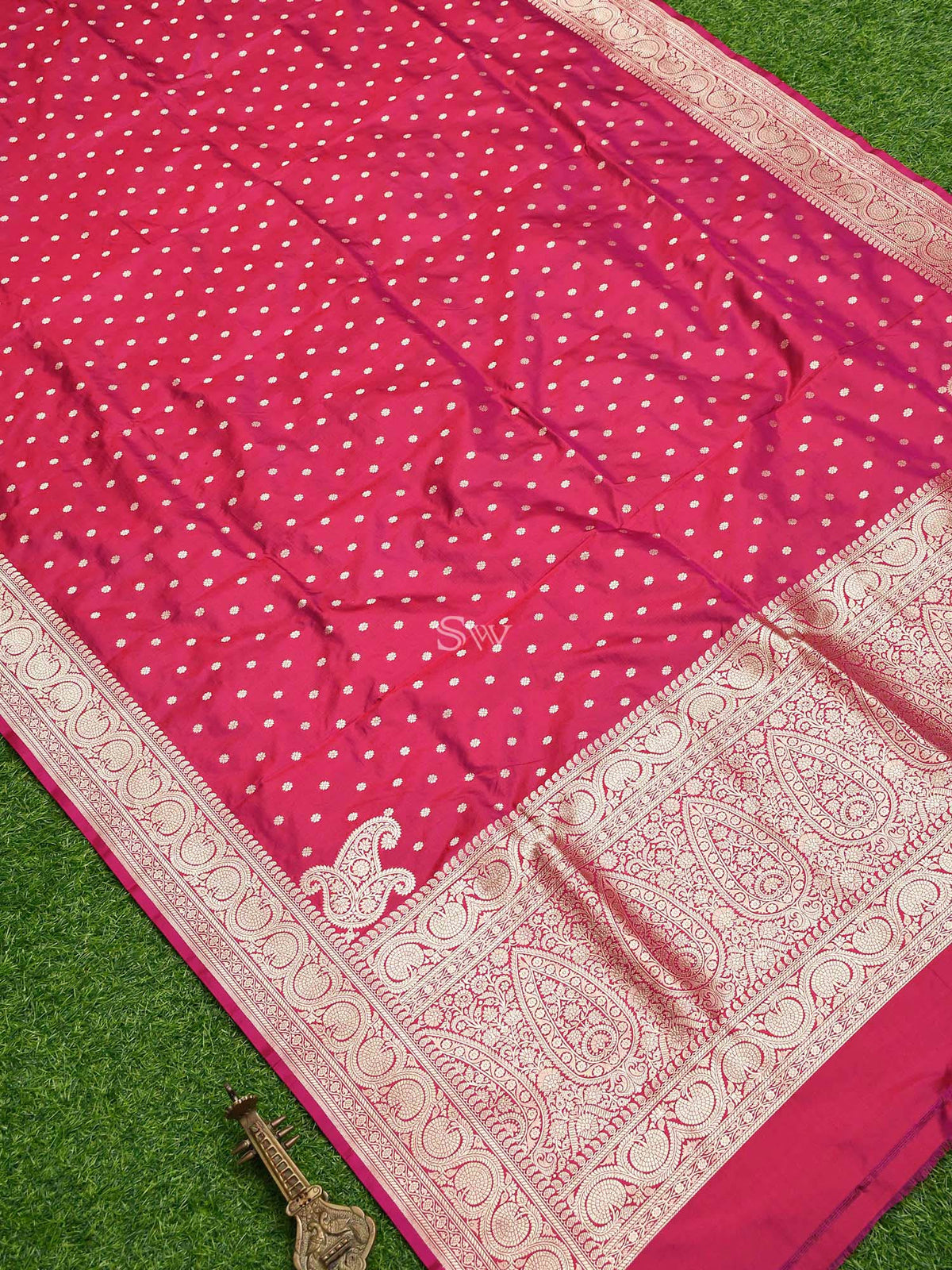 Red-Pink Booti Katan Silk Handloom Banarasi Dupatta - Sacred Weaves