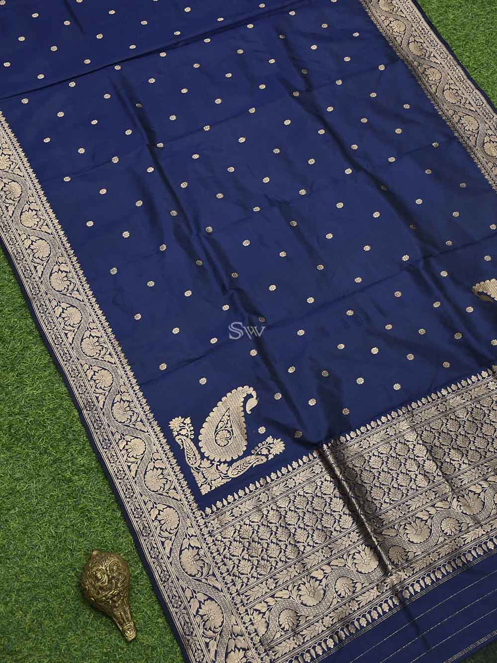 Navy Blue Konia Katan Silk Handloom Banarasi Dupatta - Sacred Weaves