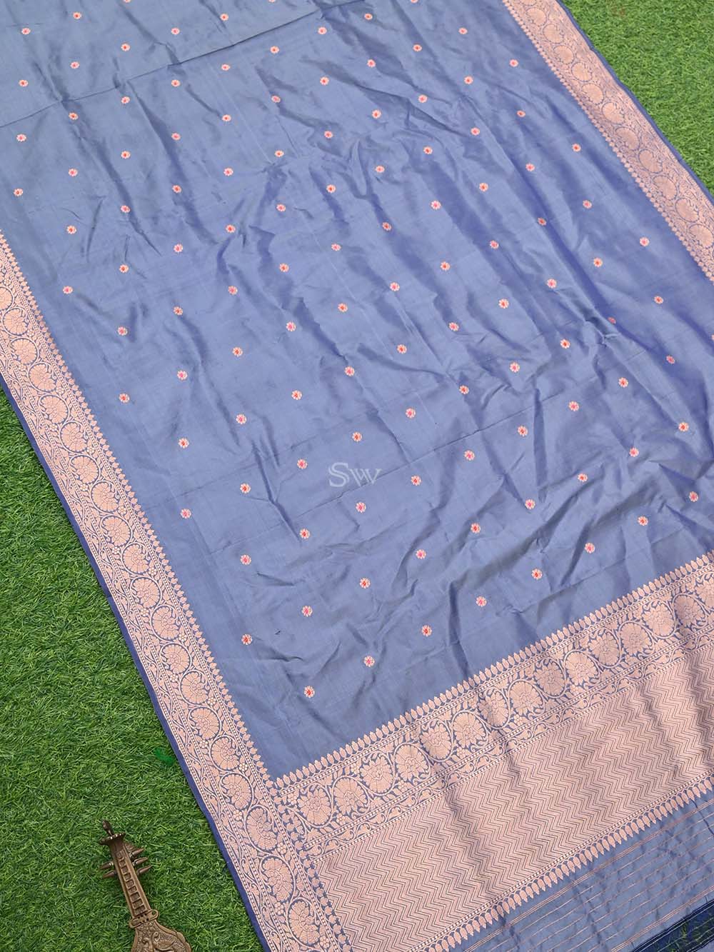 Grey Katan Silk Handloom Banarasi Dupatta - Sacred Weaves
