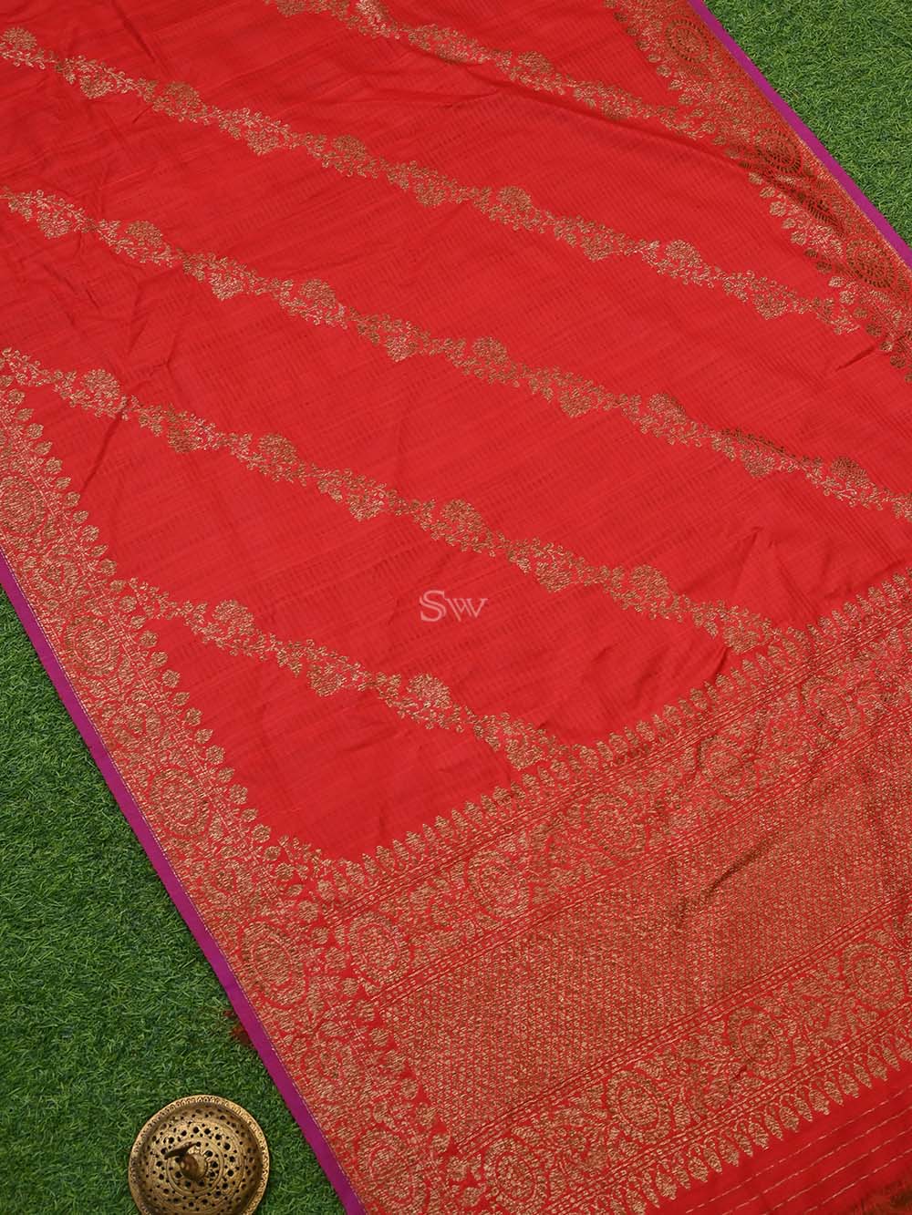 Red Dupion Silk Handloom Banarasi Dupatta - Sacred Weaves