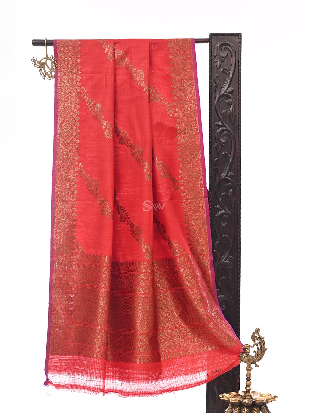 Red Dupion Silk Handloom Banarasi Dupatta - Sacred Weaves