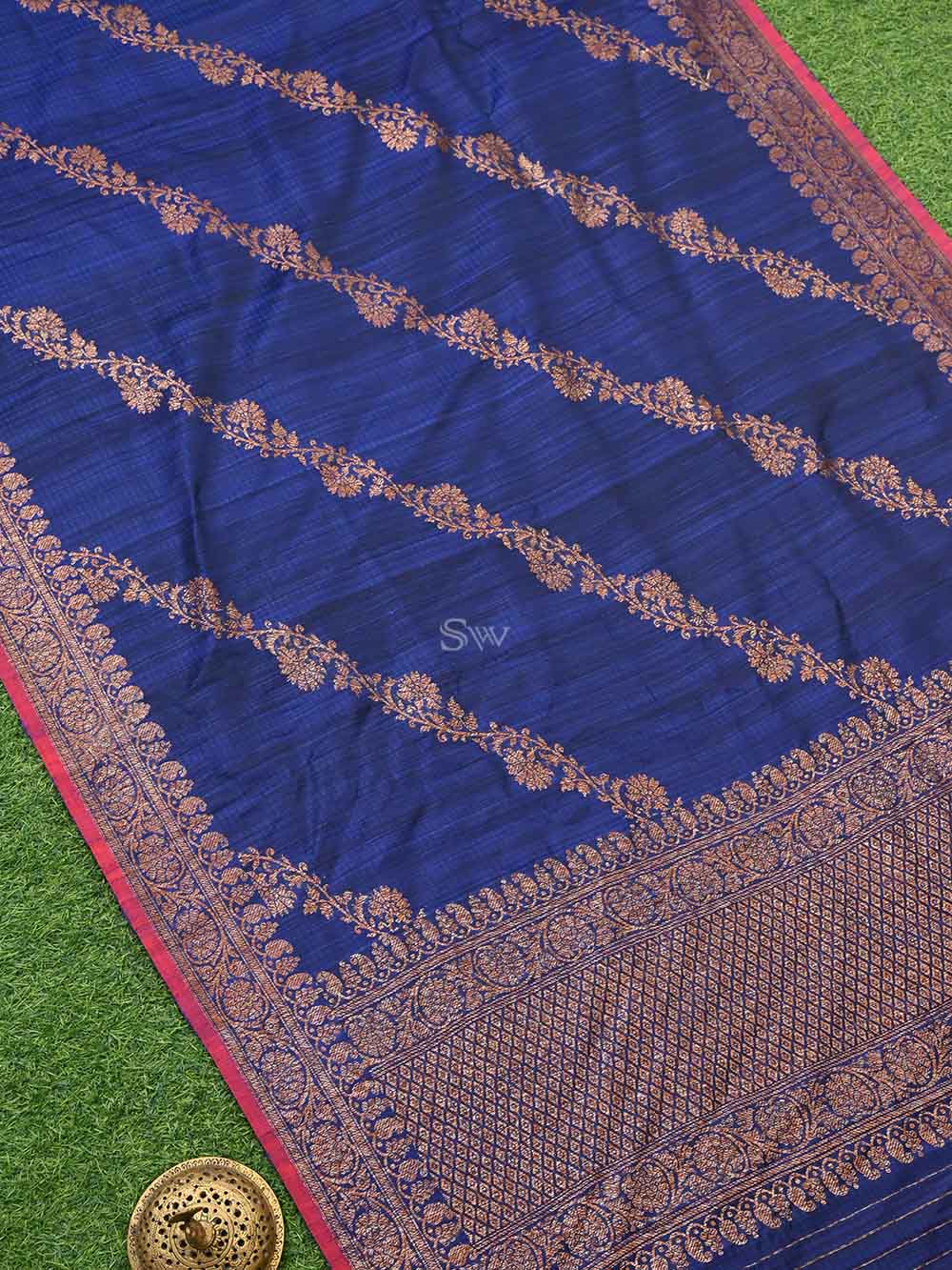 Navy Blue Dupion Silk Handloom Banarasi Dupatta - Sacred Weaves
