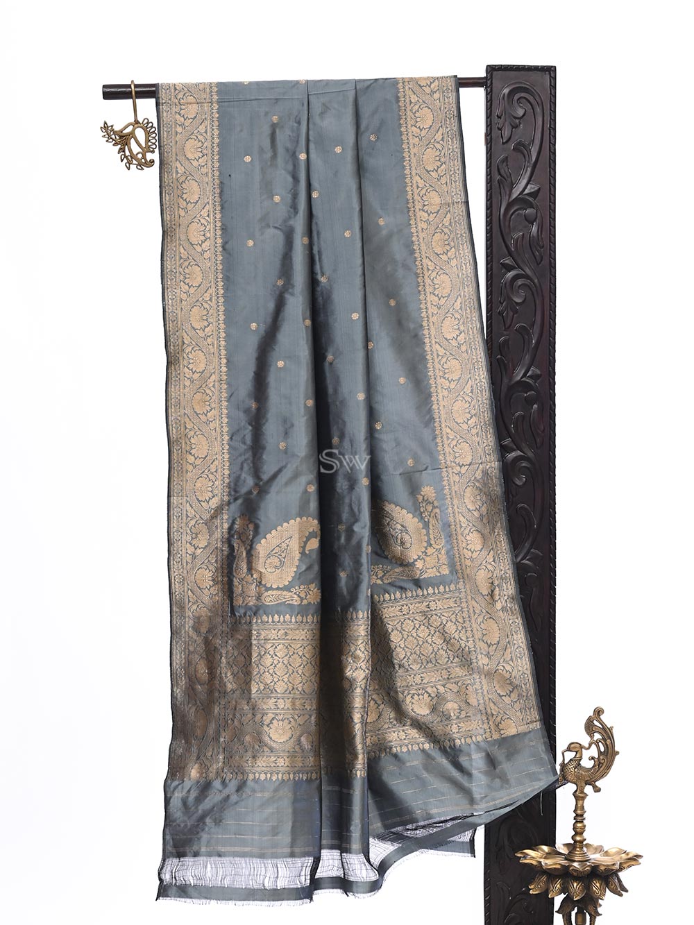 Grey Konia Katan Silk Handloom Banarasi Dupatta - Sacred Weaves