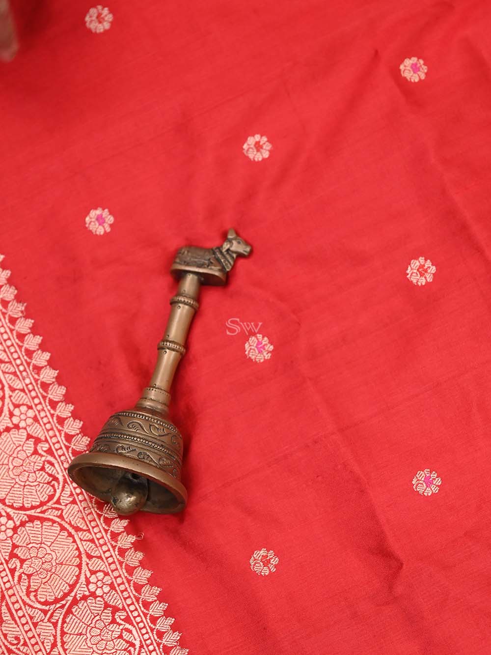 Red Katan Silk Handloom Banarasi Dupatta - Sacred Weaves
