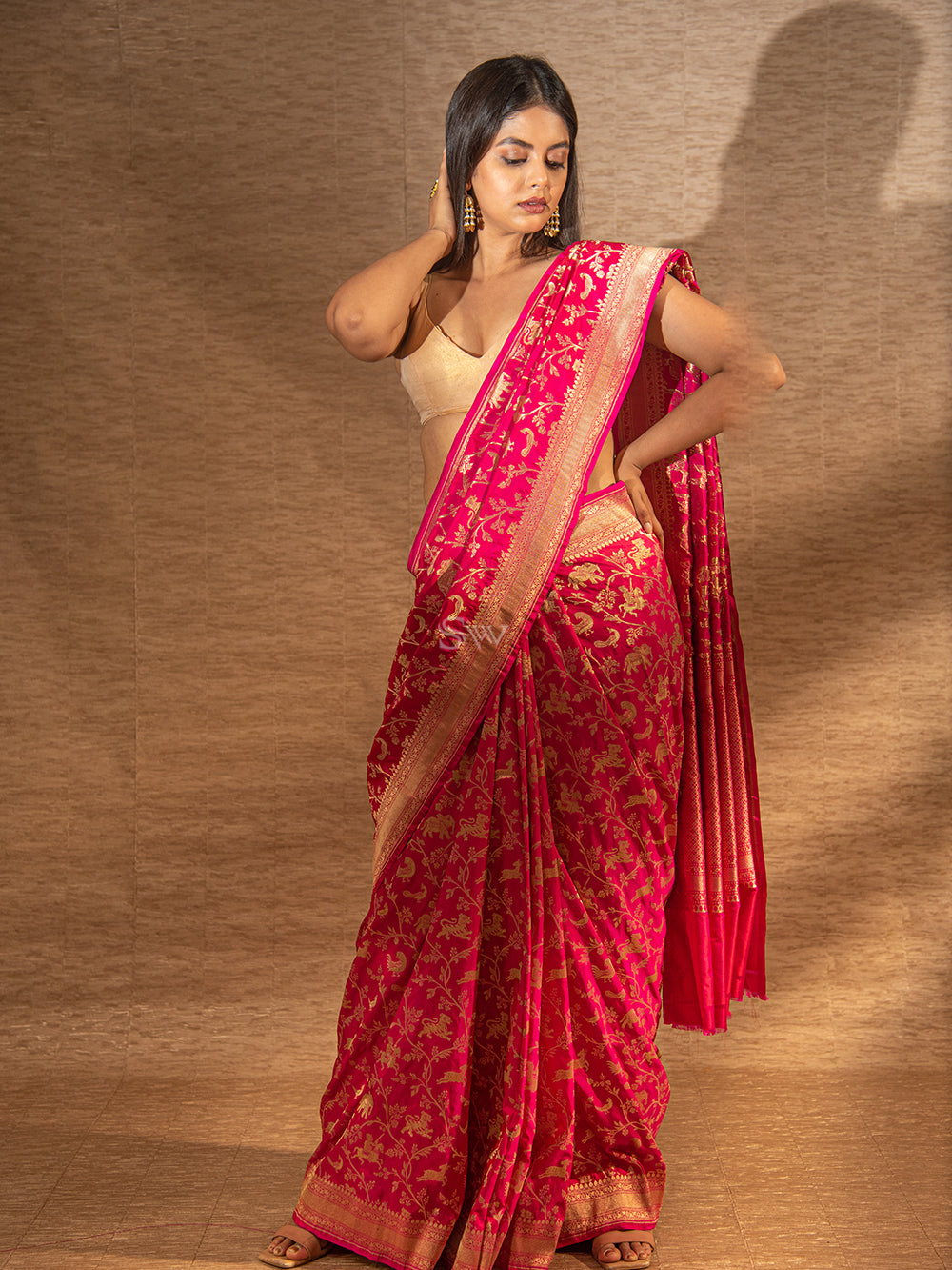 Pink Red Shikargah Katan Silk Handloom Banarasi Saree - Sacred Weaves