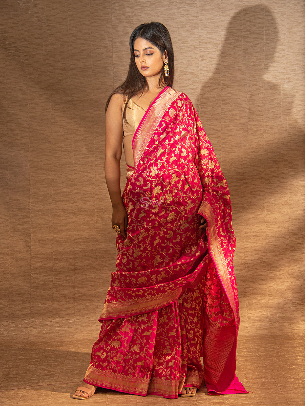 Pink Red Shikargah Katan Silk Handloom Banarasi Saree - Sacred Weaves