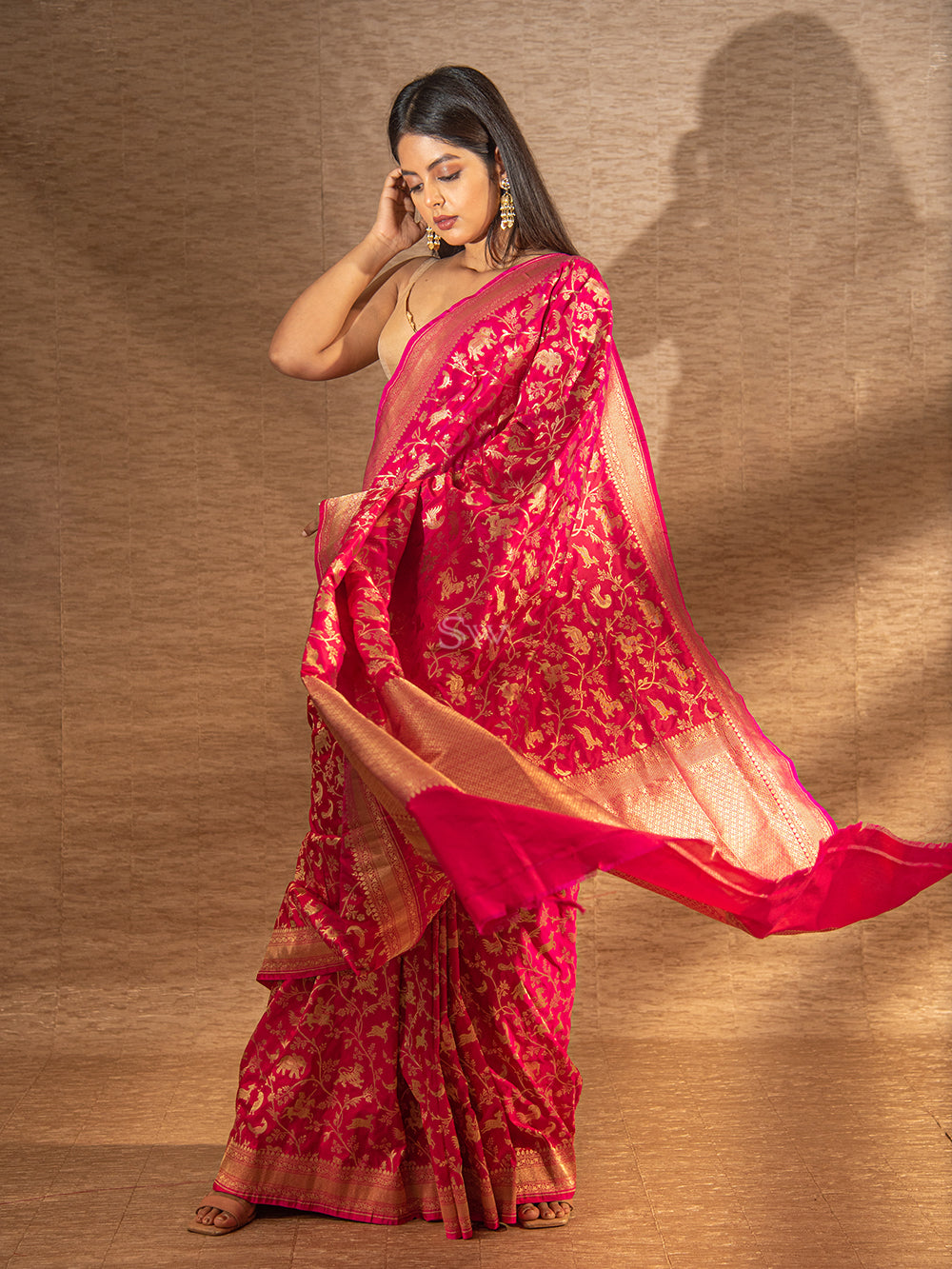 Pink Red Shikargah Katan Silk Handloom Banarasi Saree - Sacred Weaves