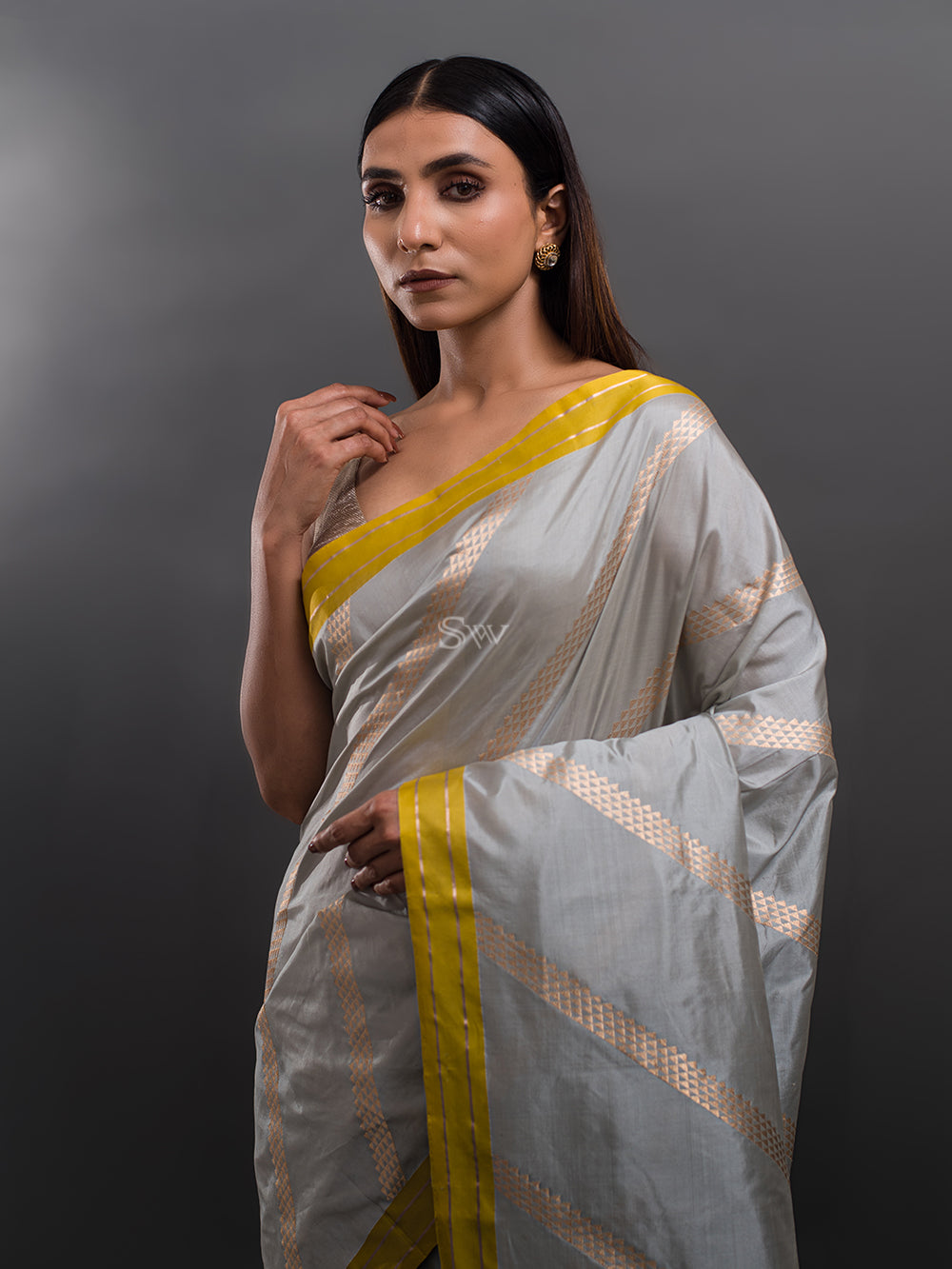 Light Grey Stripe Katan Silk Handloom Banarasi Saree - Sacred Weaves