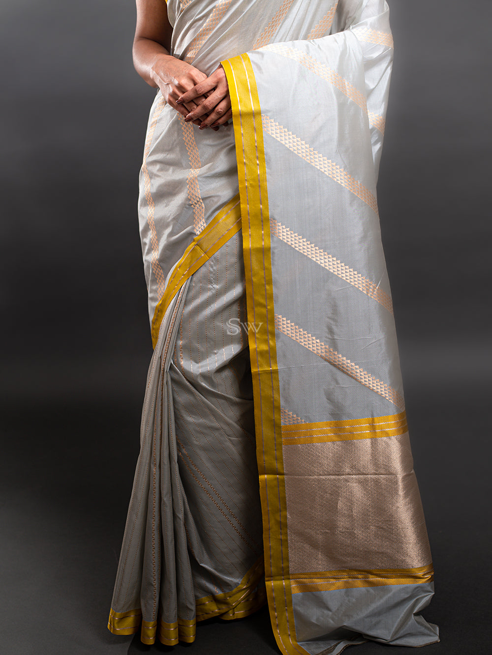 Light Grey Stripe Katan Silk Handloom Banarasi Saree - Sacred Weaves