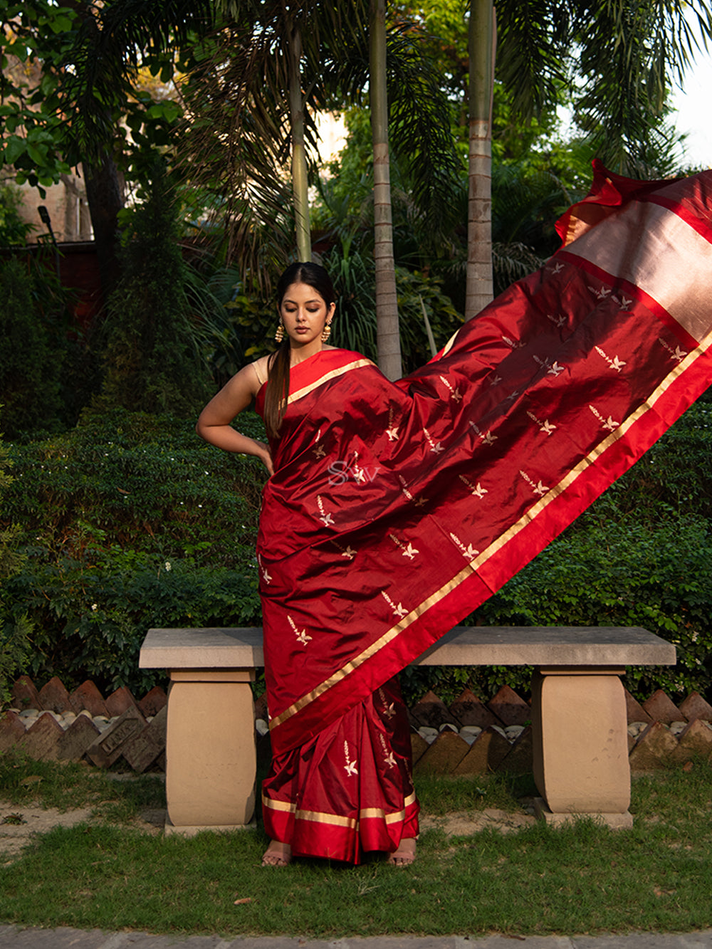 Maroon Meenakari Boota Katan Silk Handloom Banarasi Saree - Sacred Weaves