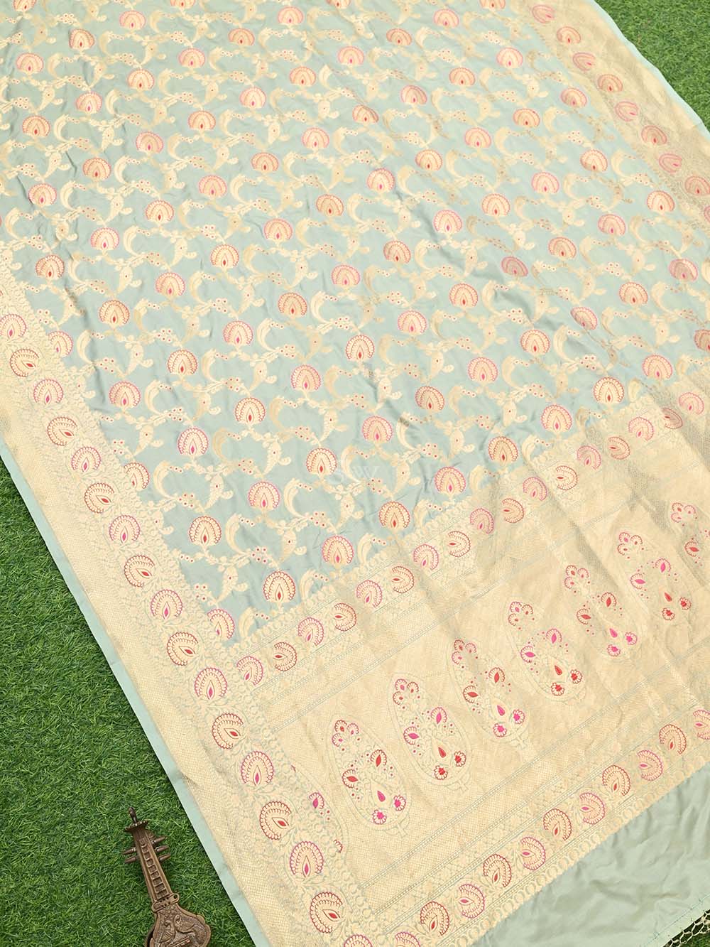 Pista Green Jaal Katan Silk Handloom Banarasi Dupatta - Sacred Weaves