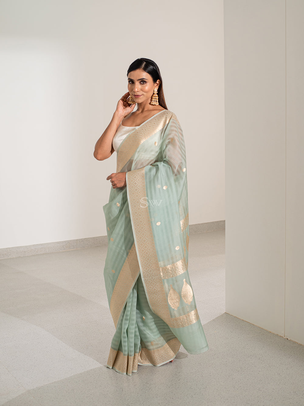 Pastel Sea Green Booti Organza Handloom Banarasi Saree - Sacred Weaves