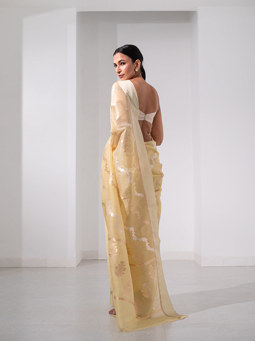 Yellow Organza Handloom Banarasi Saree - Sacred Weaves