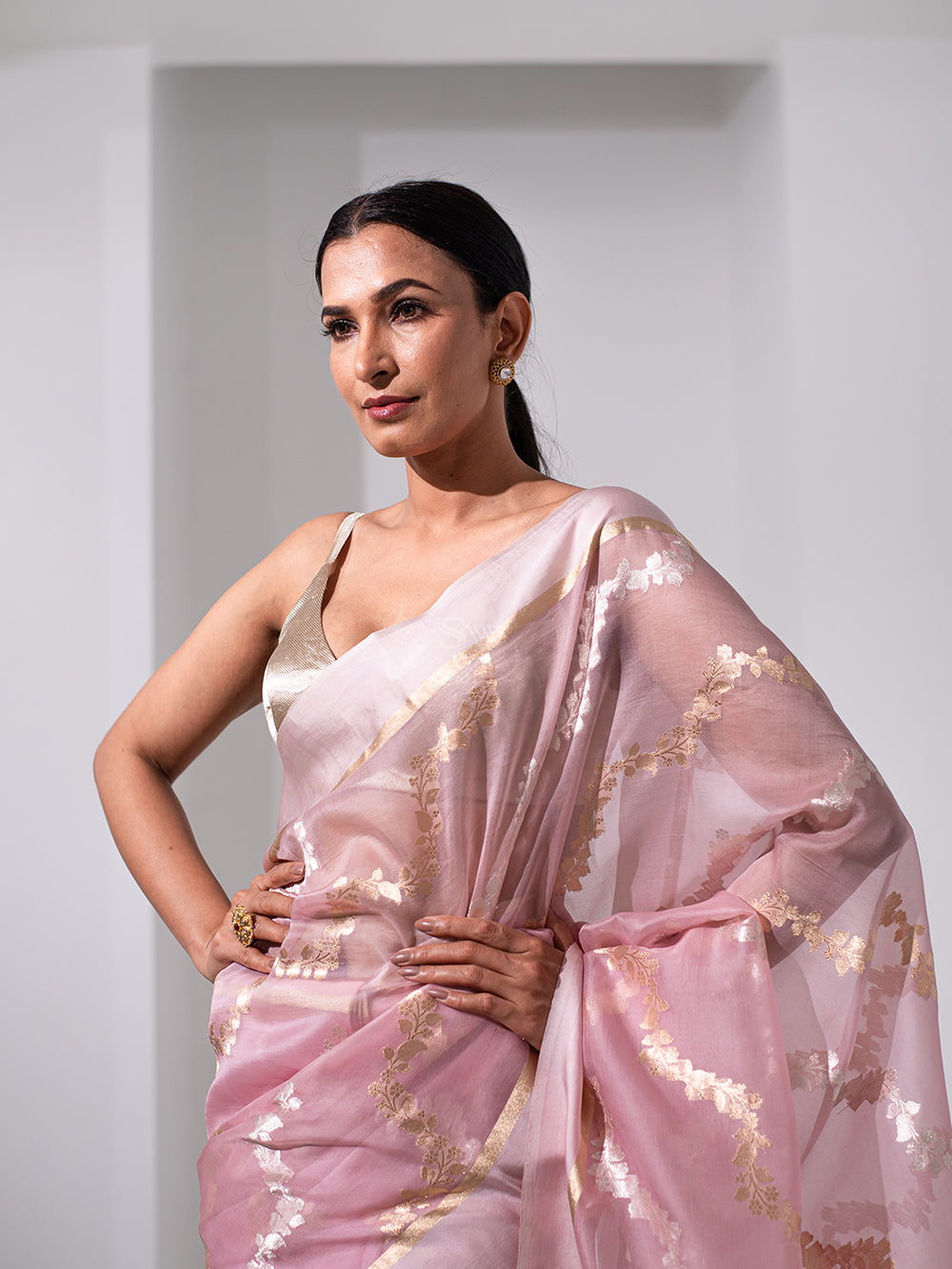 Pastel Pink Organza Handloom Banarasi Saree - Sacred Weaves