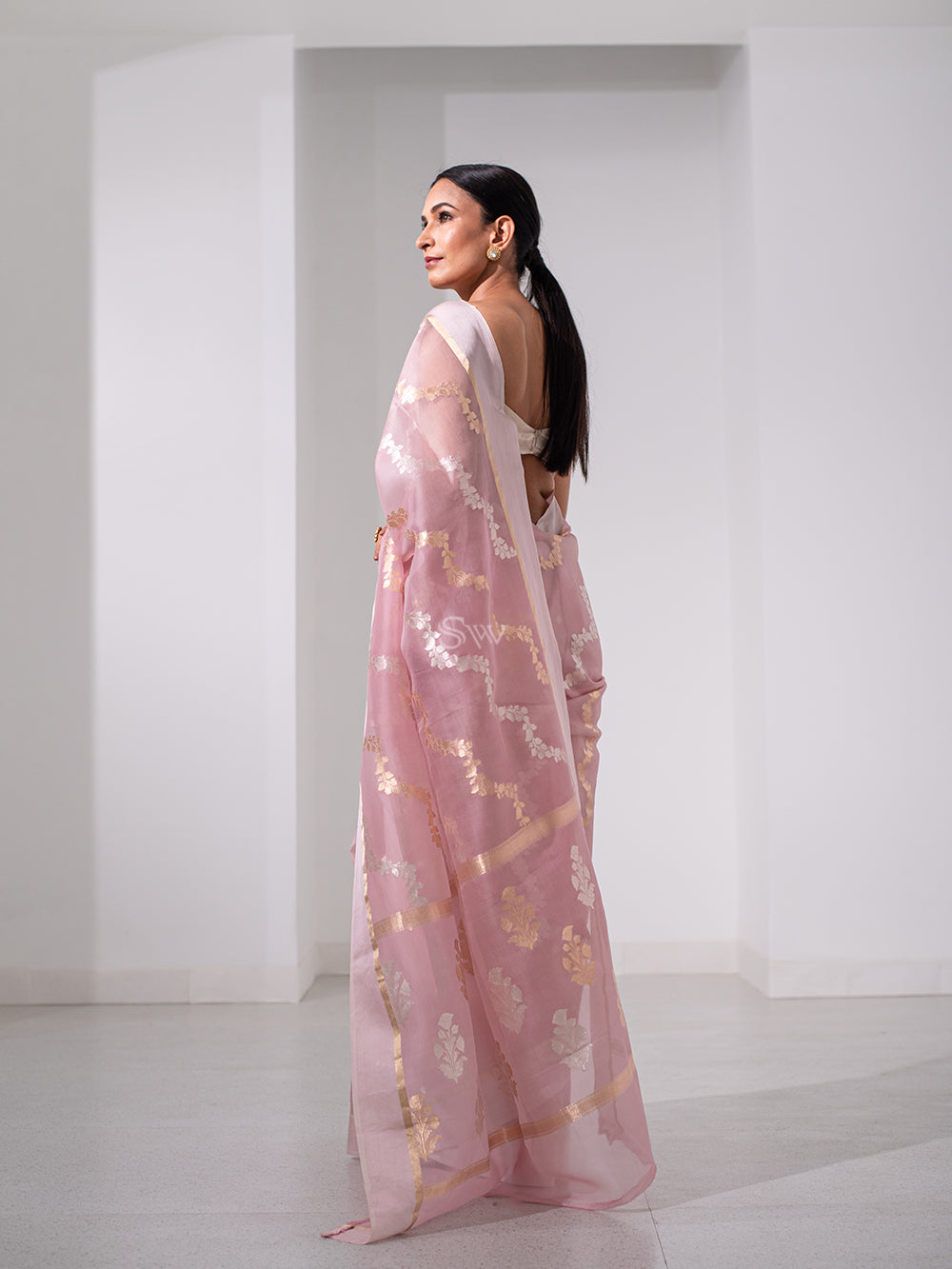 Pastel Pink Organza Handloom Banarasi Saree - Sacred Weaves